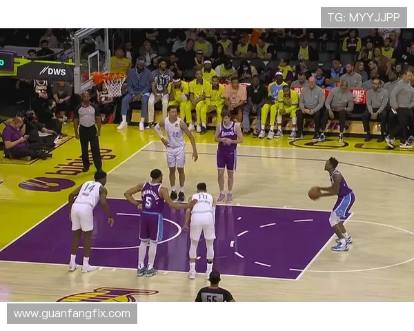 雷霆七人上双终结湖人连胜