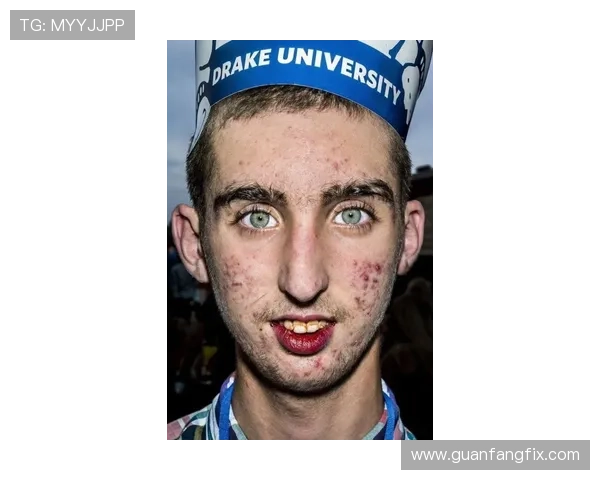 加纳成长路像当年的巴特